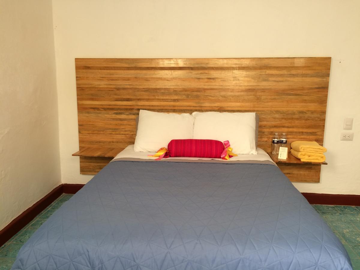 Hostal Don Alvaro Oaxaca Bagian luar foto