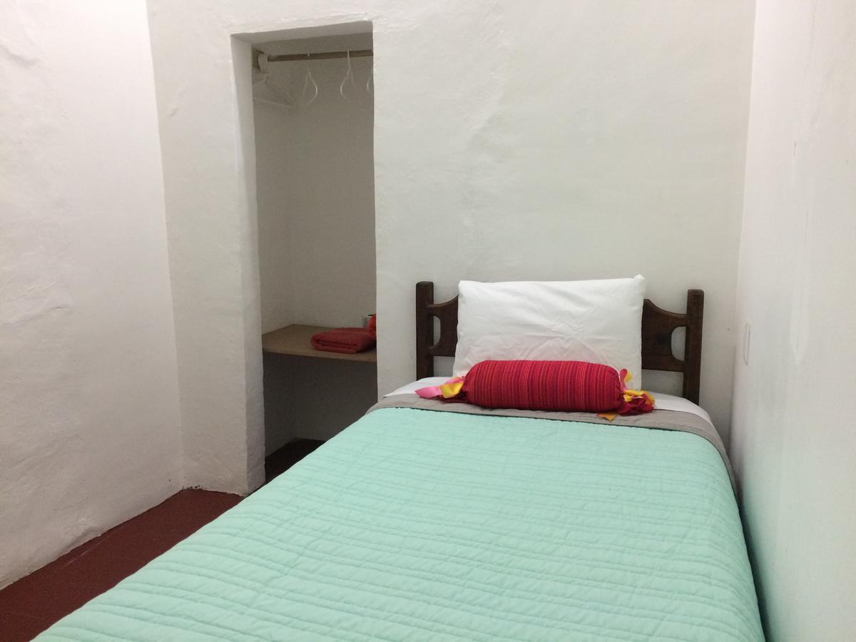 Hostal Don Alvaro Oaxaca Ruang foto